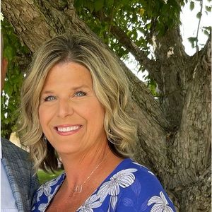 Meet your Posher, Alison